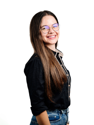 Alexandra Bardea