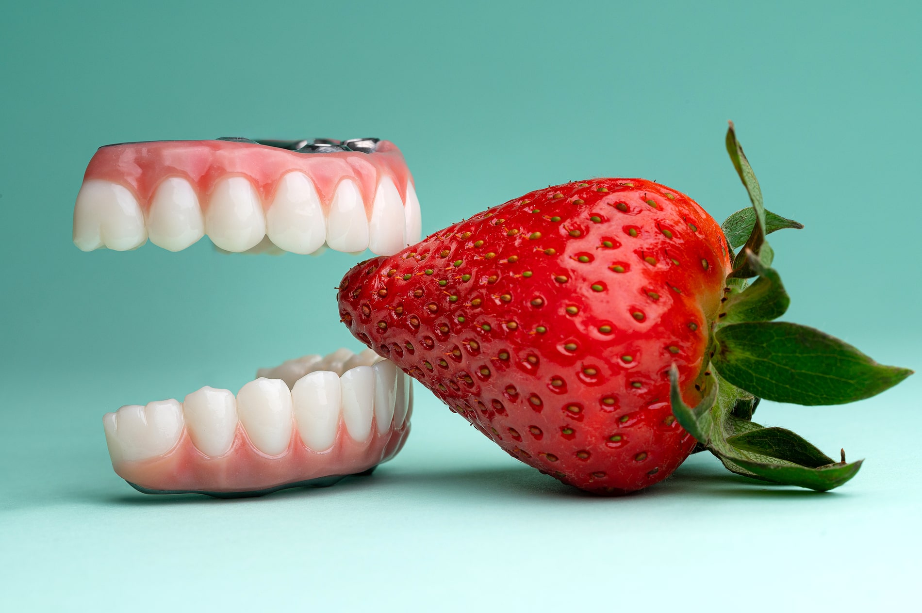 Implanturi dentare și Dinți ficși în 24 ore